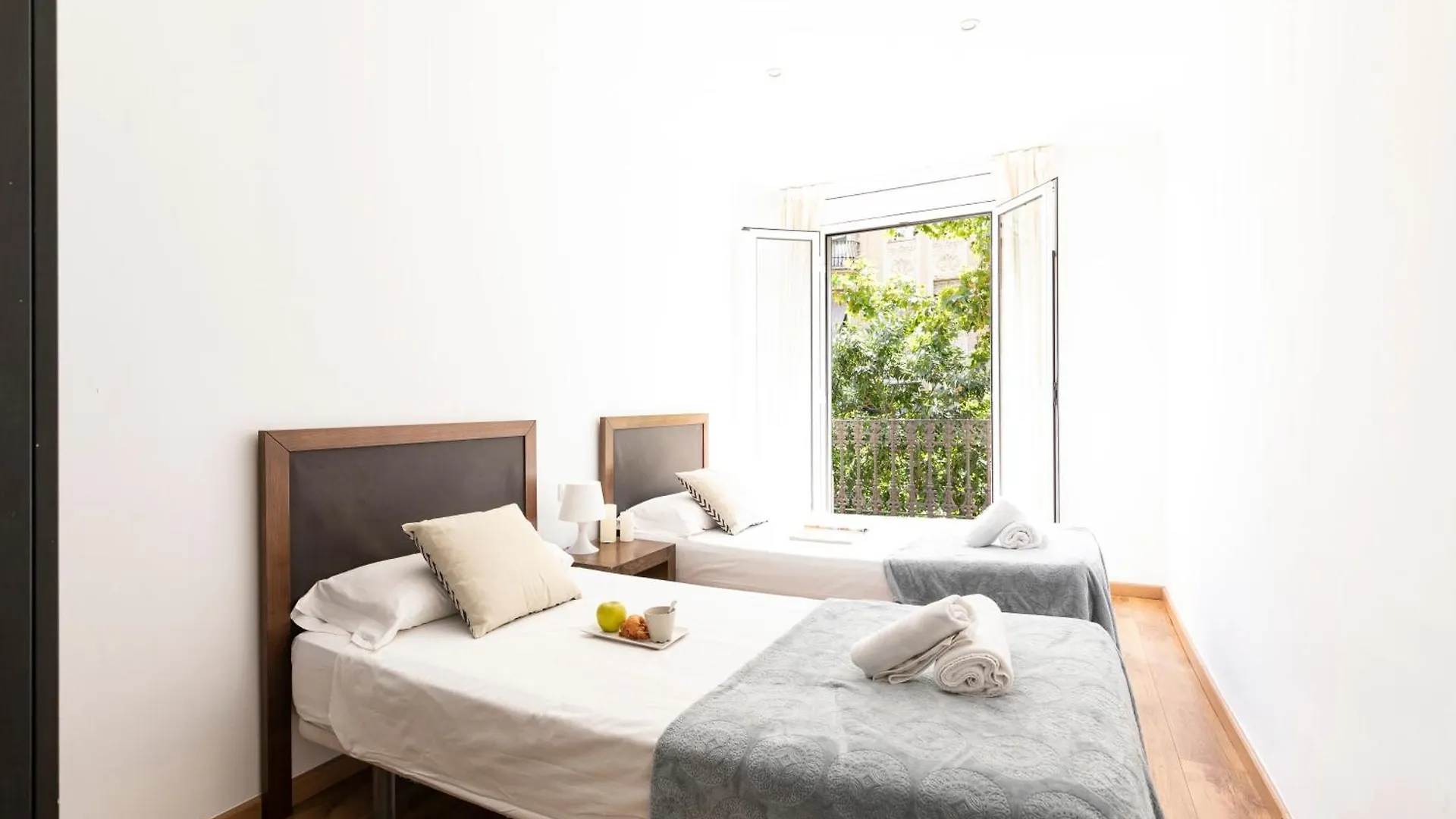 Ab Eixample Miro Park Apartment Barcelona
