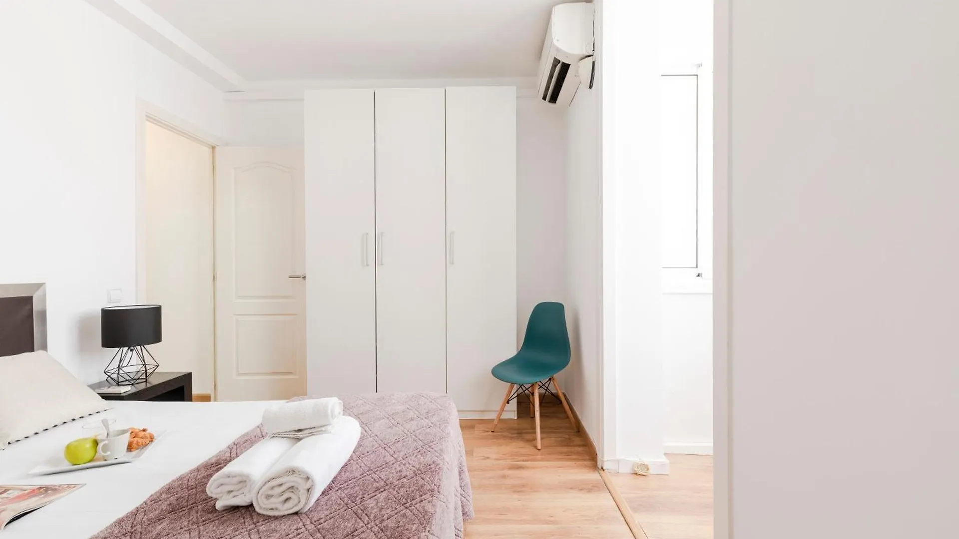 Ab Eixample Miro Park Apartment Barcelona